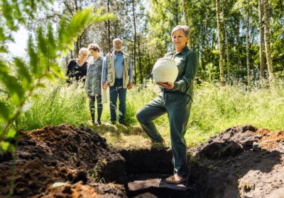 Cremeren en natuurbegraven